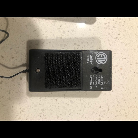 Defiant and Techko Pool Alarms 3 doors - Picture 5 of 8